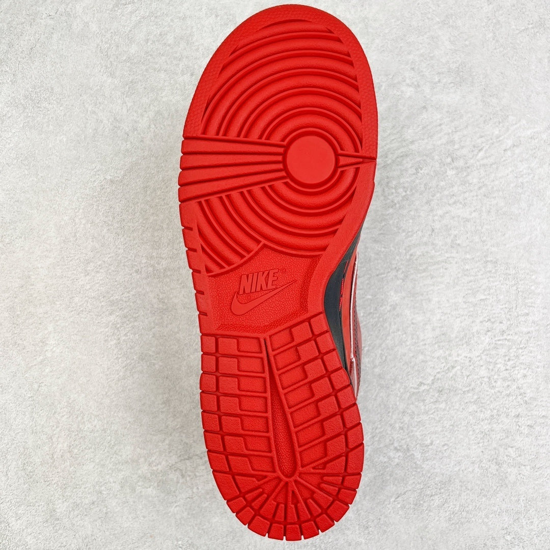 Nike-SB-Dunk-Low-Red-Stardust